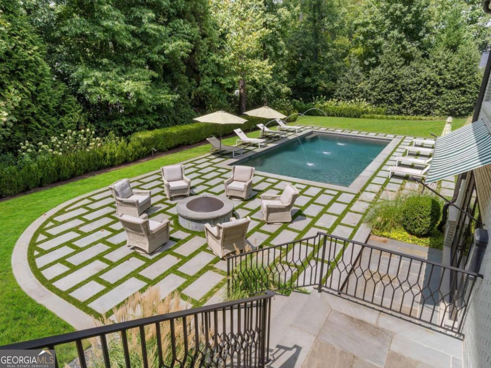 3612 Castlegate Drive Atlanta - 18
