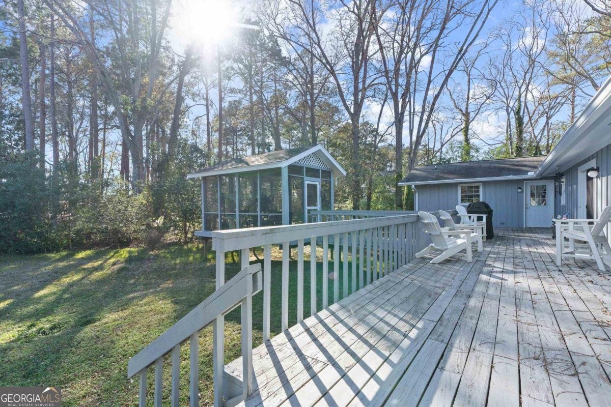 177 Lakeshore Circle Milledgeville - 38