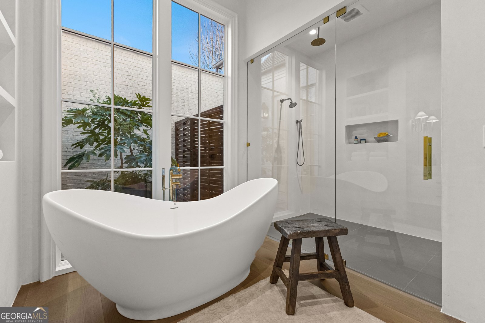 230 Central Avenue Fayetteville - 39