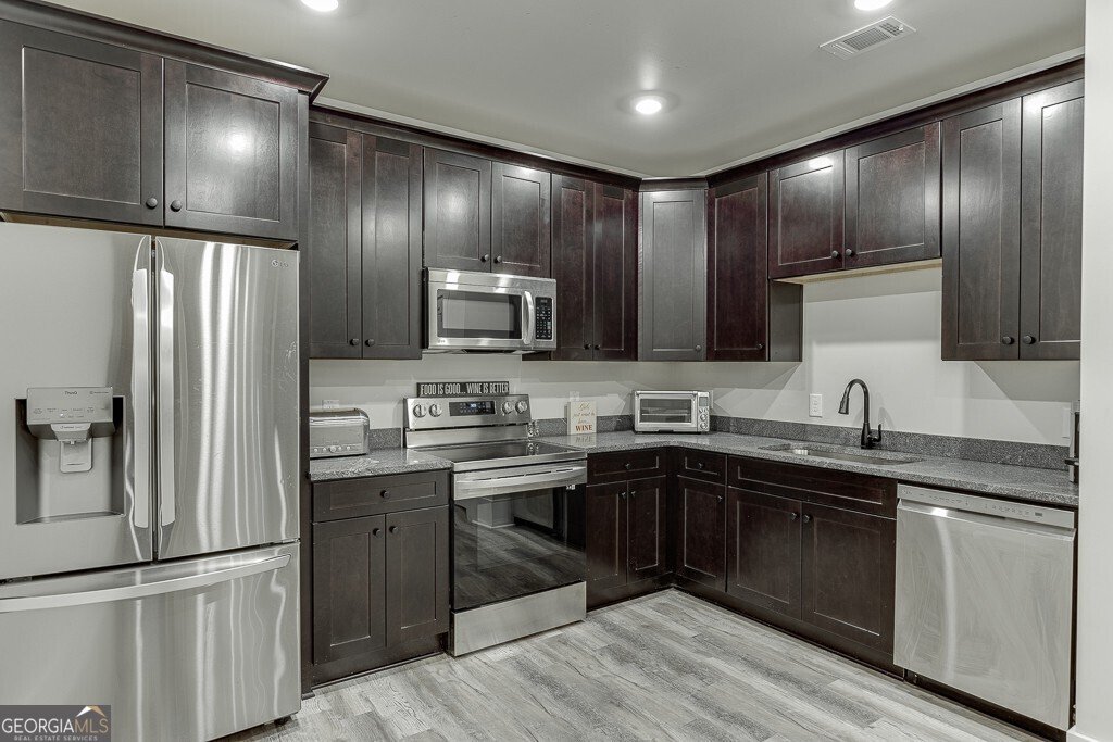 4621 Stanley Road Flowery Branch - 54