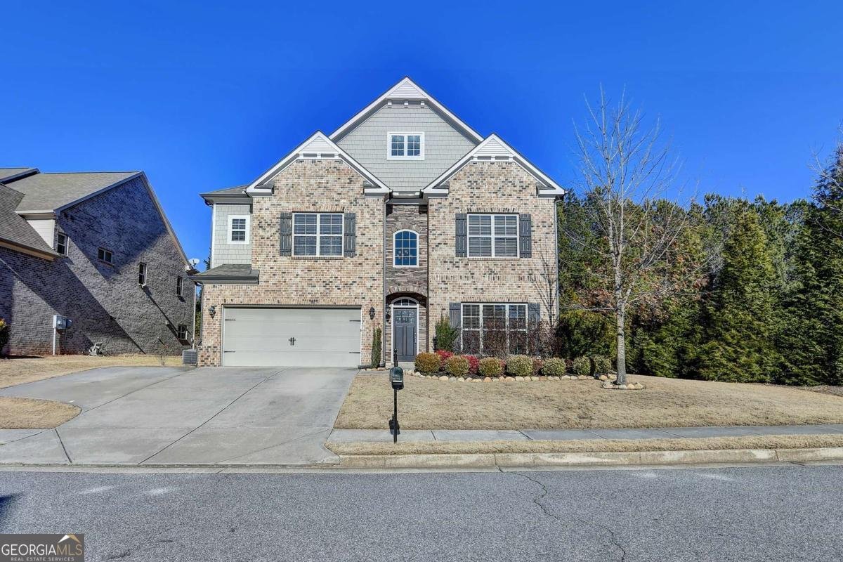 490 La Perla Drive Sugar Hill - 1