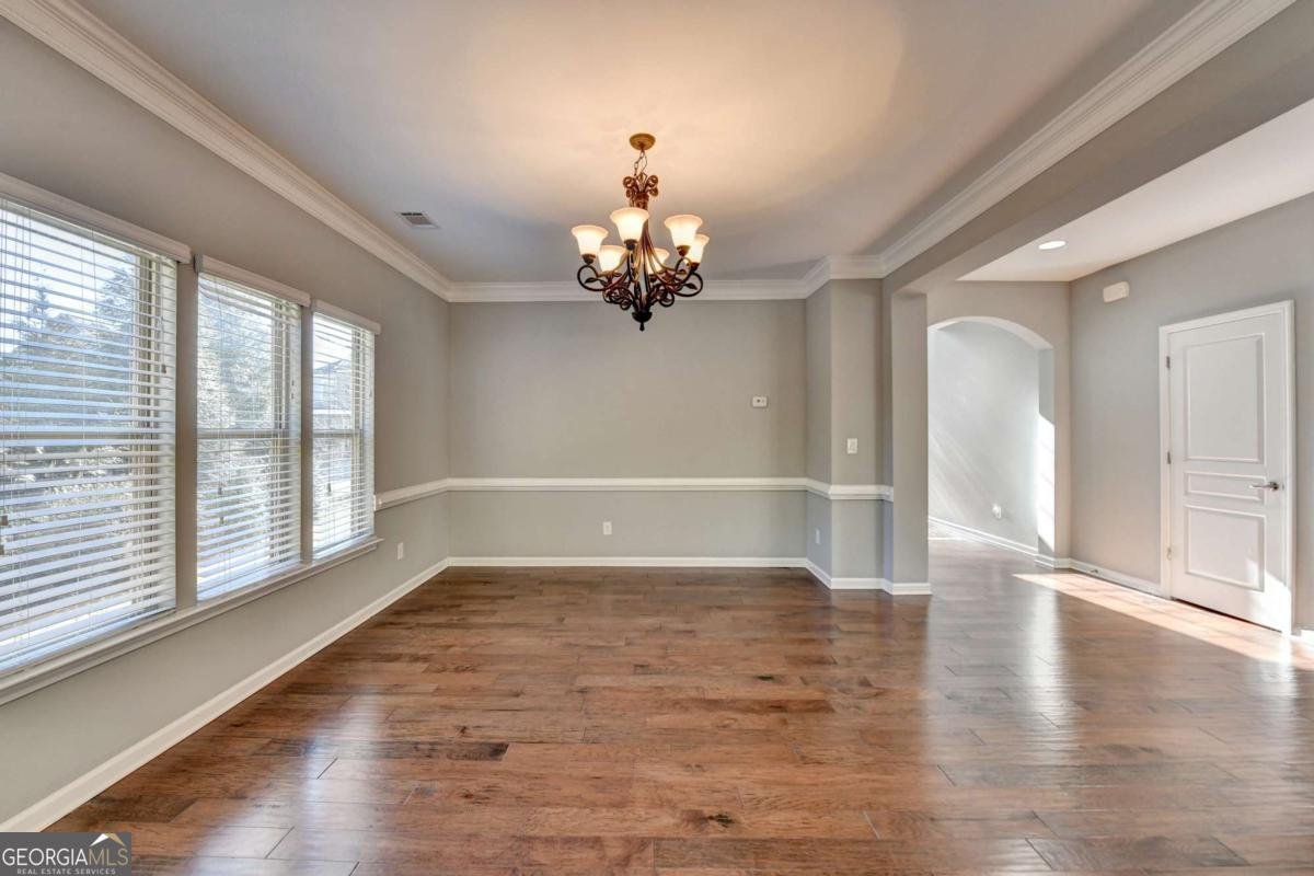 490 La Perla Drive Sugar Hill - 11