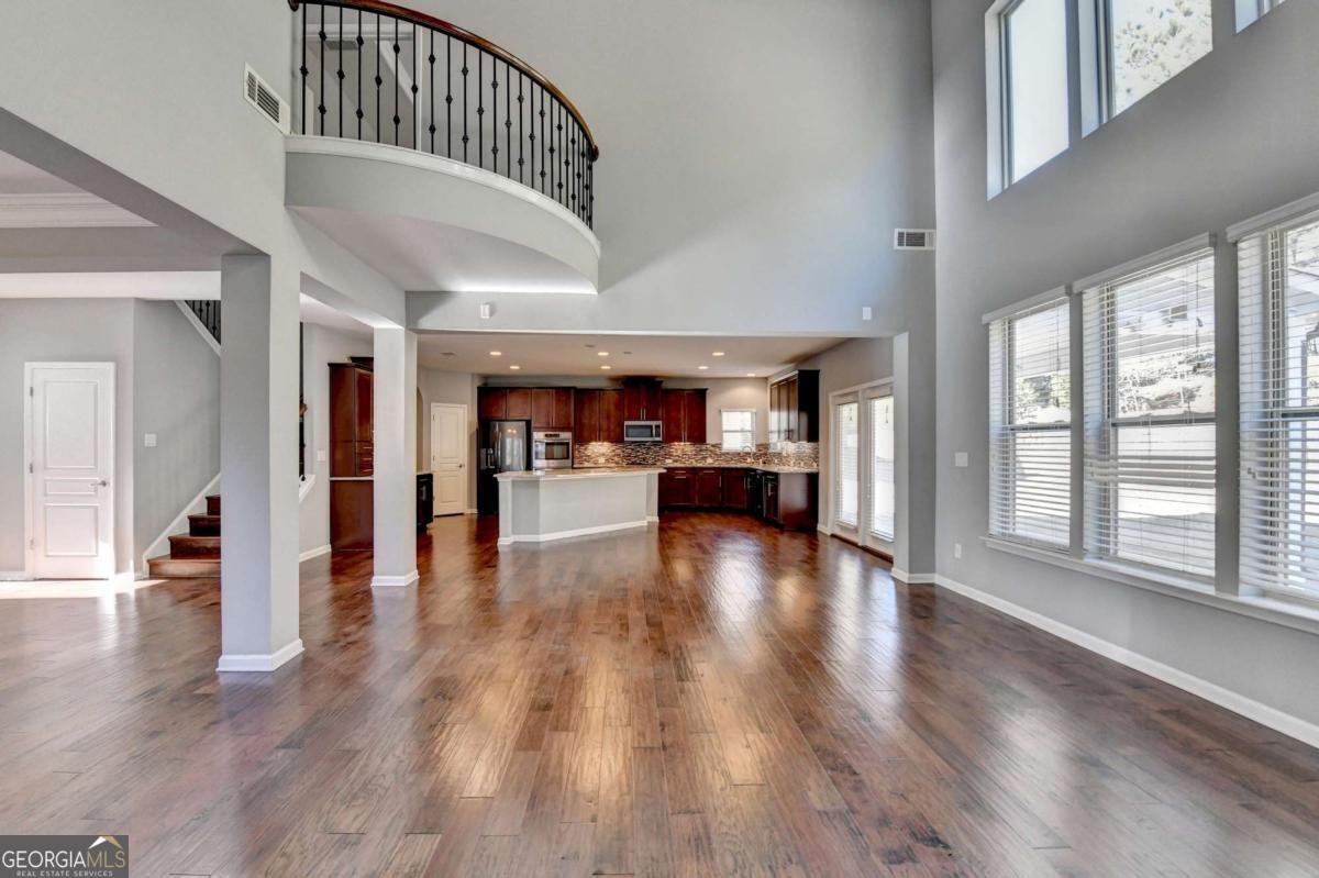 490 La Perla Drive Sugar Hill - 15