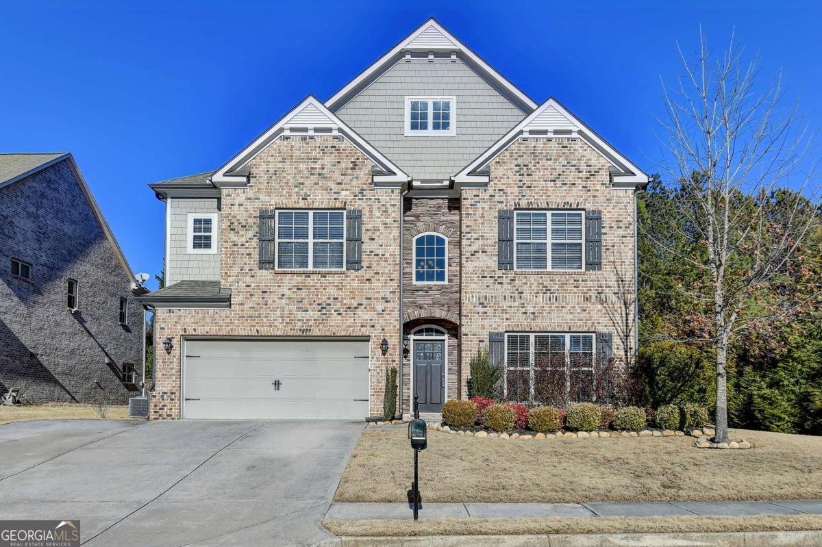490 La Perla Drive Sugar Hill - 2