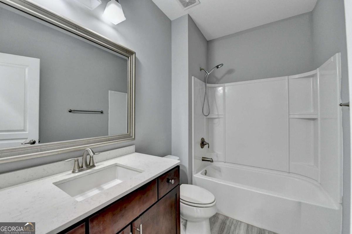 490 La Perla Drive Sugar Hill - 39