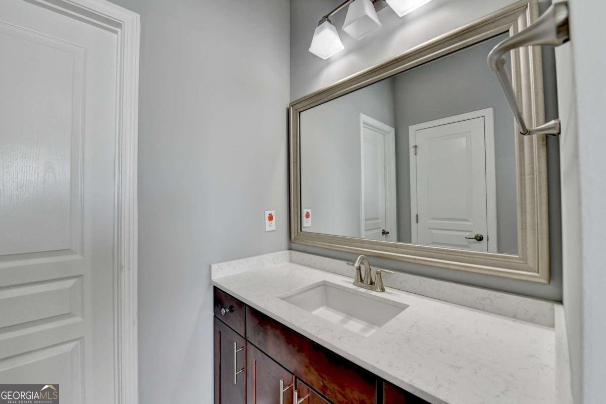 490 La Perla Drive Sugar Hill - 51
