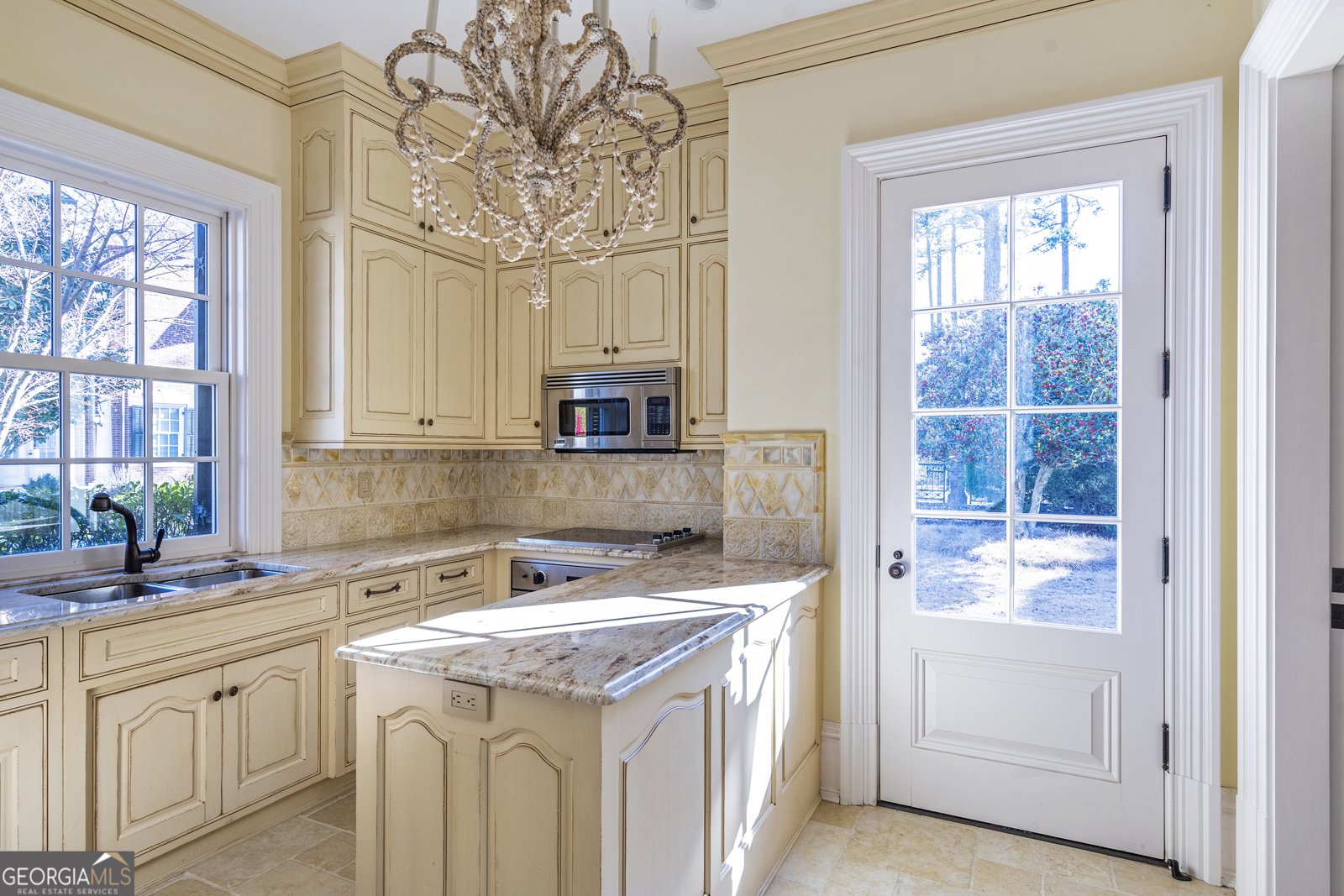 5200 Moore Road Suwanee - 70