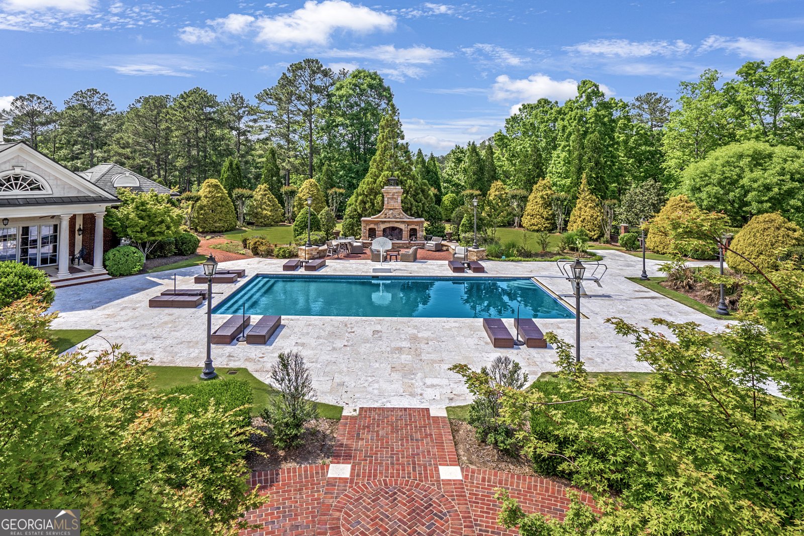 5200 Moore Road Suwanee - 76