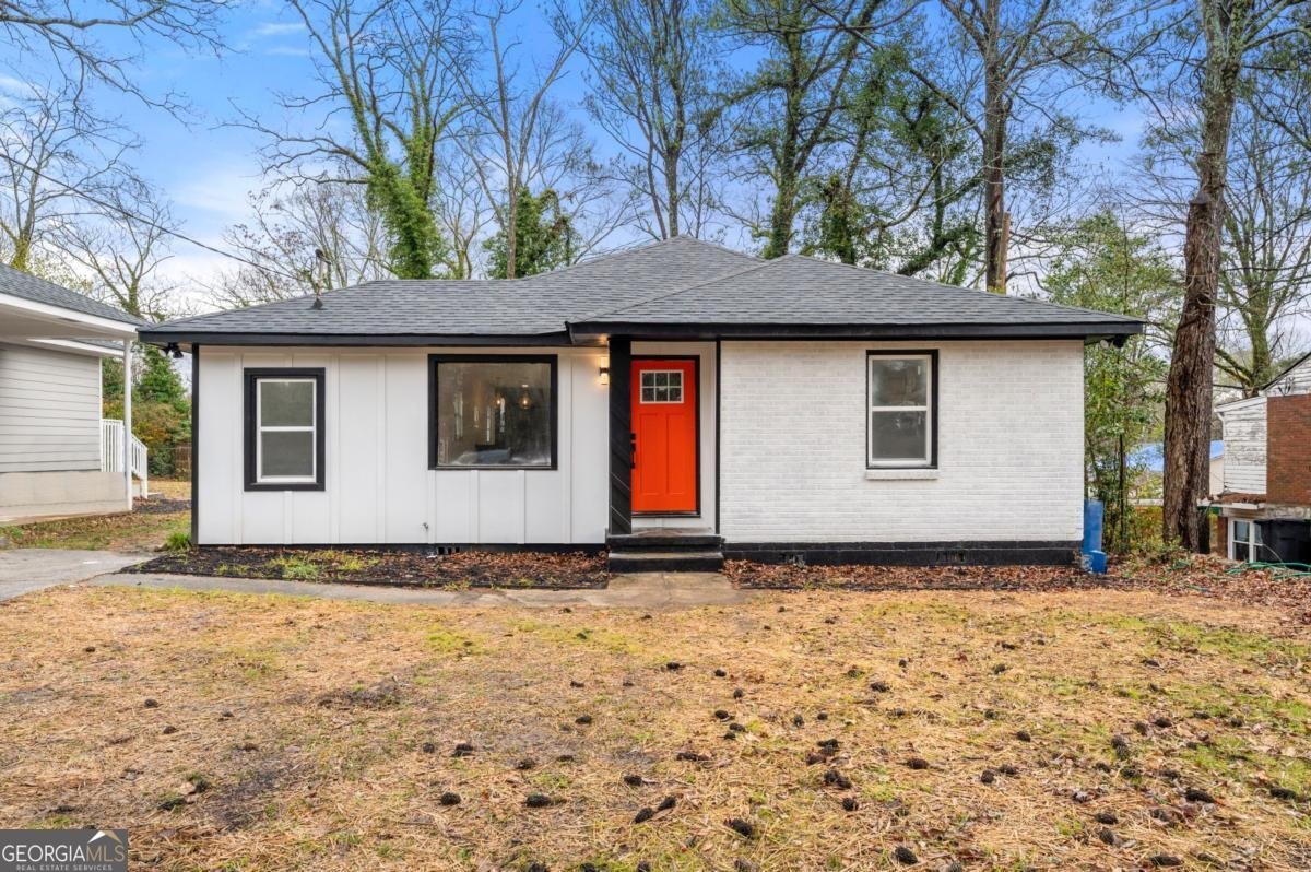 641 Hamilton E Holmes Drive Atlanta - 1