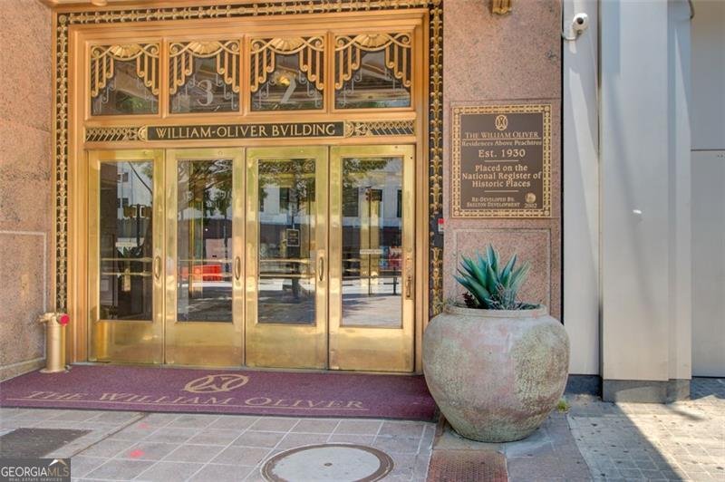 32 PEACHTREE Street Atlanta - 1