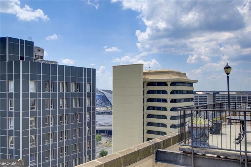 32 PEACHTREE Street Atlanta - 24