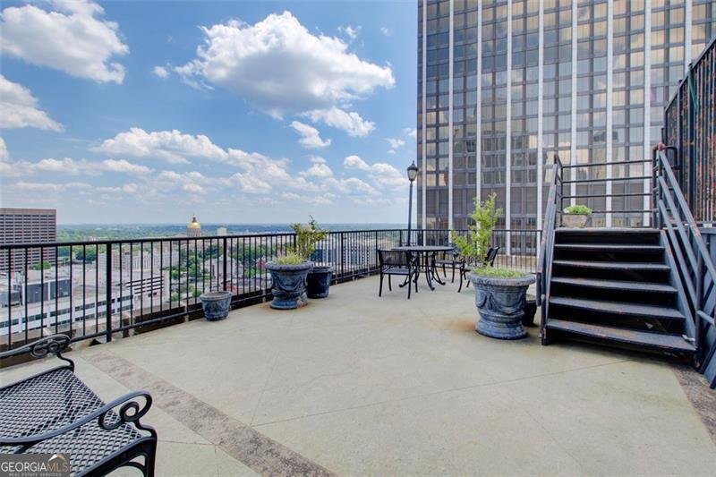 32 PEACHTREE Street Atlanta - 27