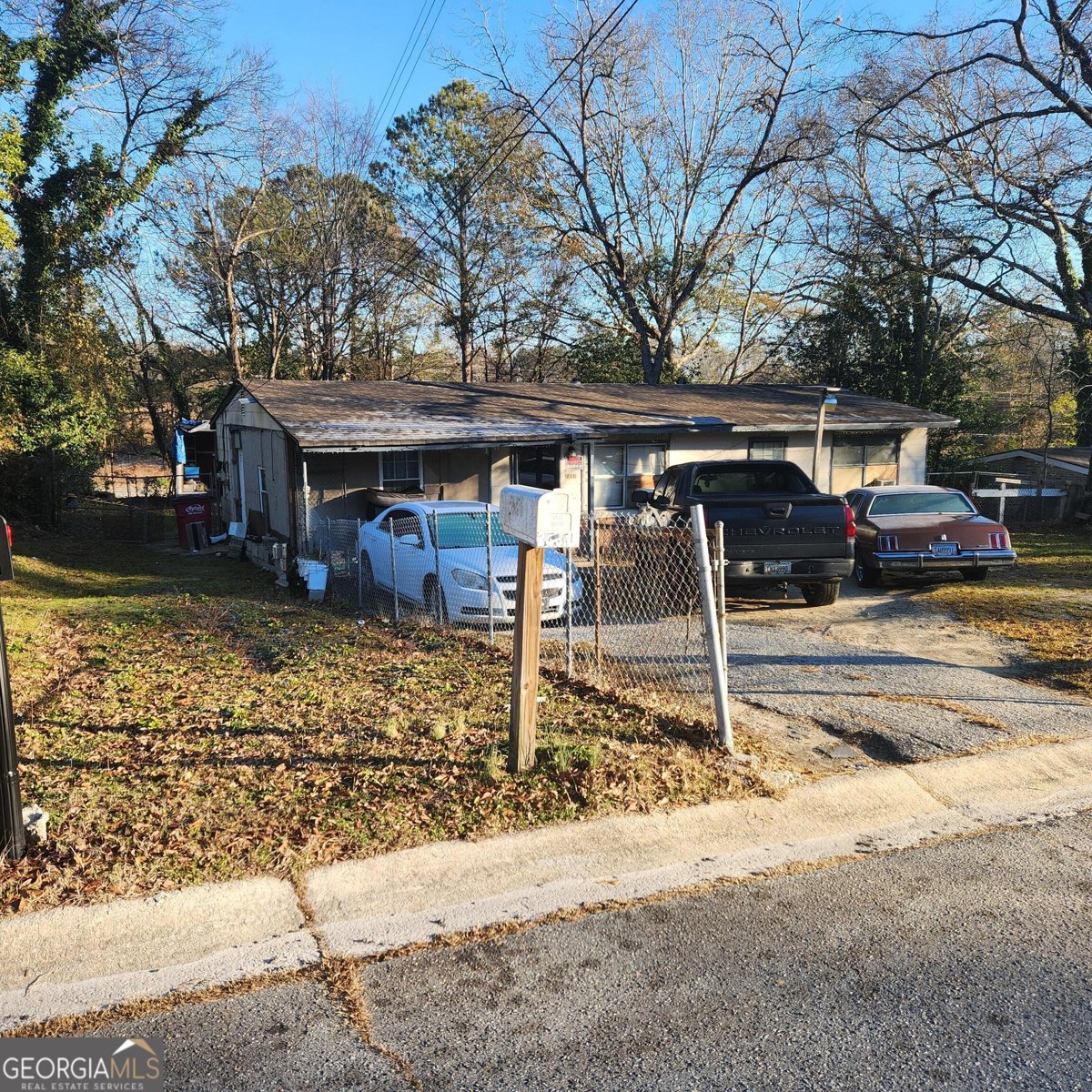 2431 Vivian Drive Macon - 2