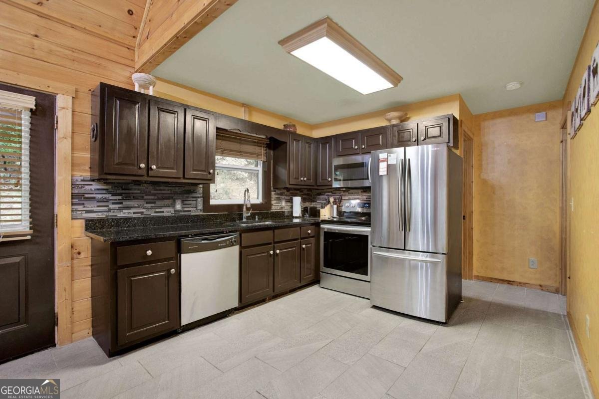 1122 Beaver Lake Drive Ellijay - 10