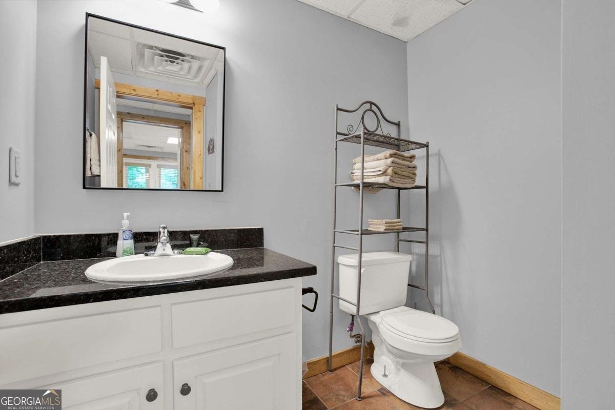 1122 Beaver Lake Drive Ellijay - 37