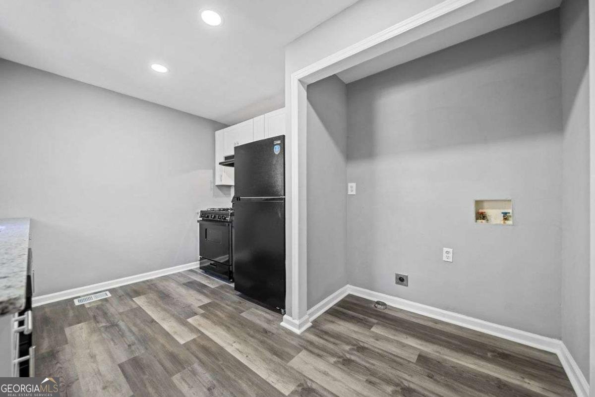 2131 BEN HILL Road Atlanta - 15