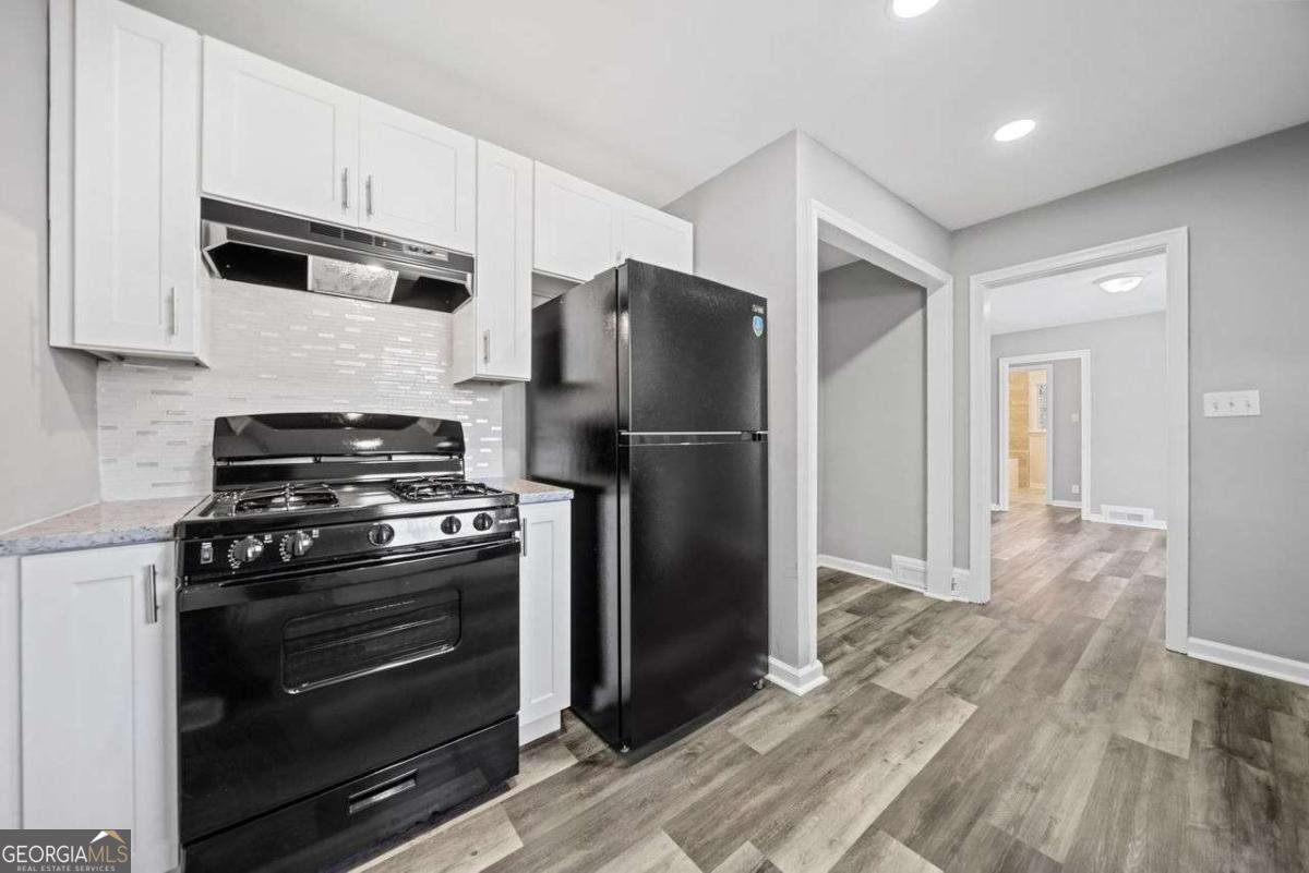 2131 BEN HILL Road Atlanta - 18