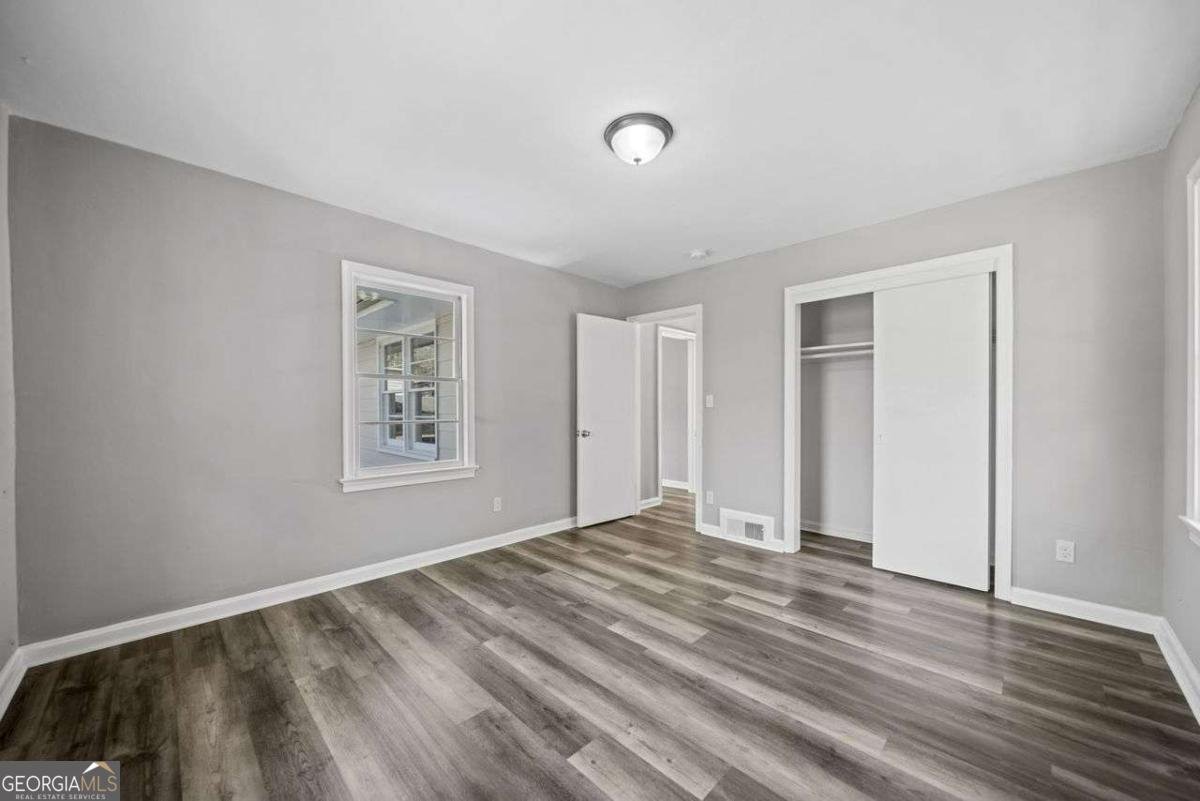 2131 BEN HILL Road Atlanta - 22