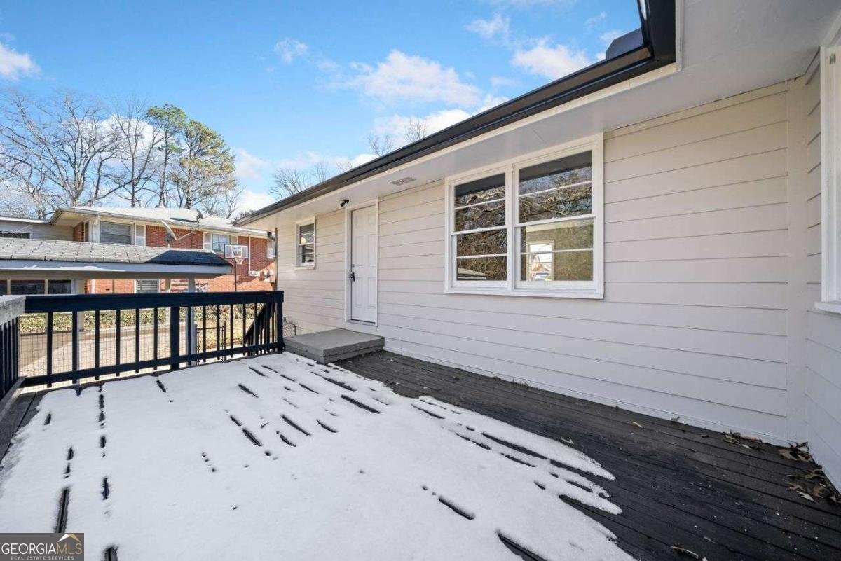 2131 BEN HILL Road Atlanta - 28
