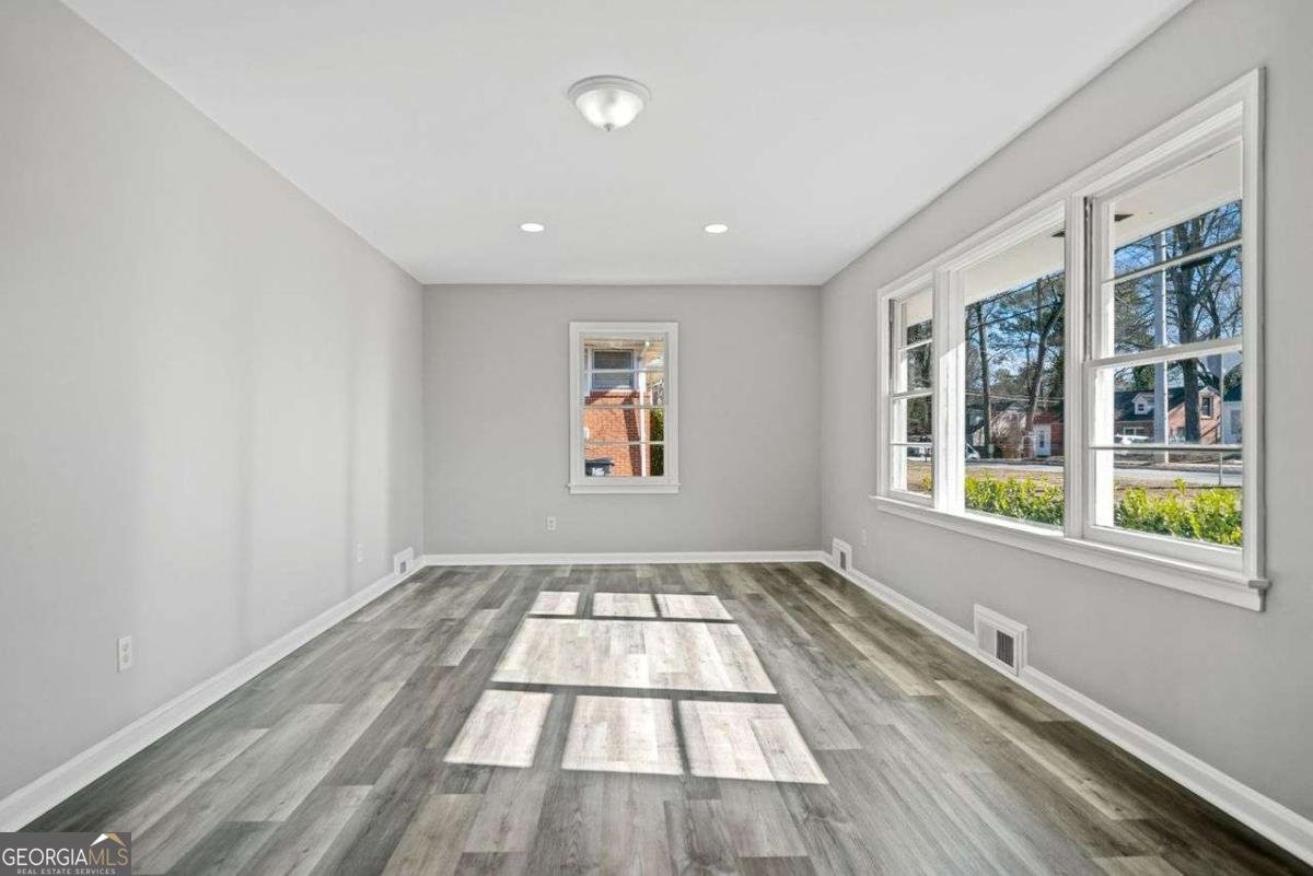 2131 BEN HILL Road Atlanta - 6