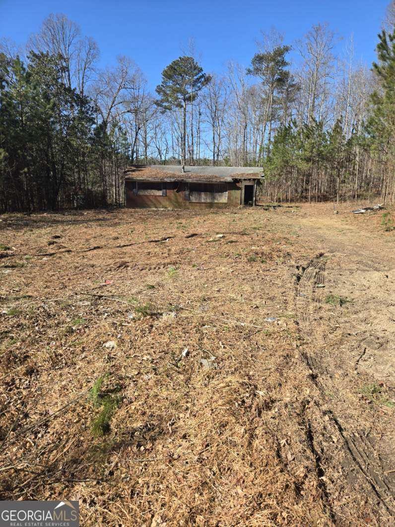 8025 Creekwood Drive Fairburn - 1