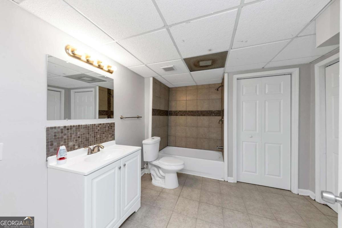 730 Pinehurst Drive Fairburn - 34