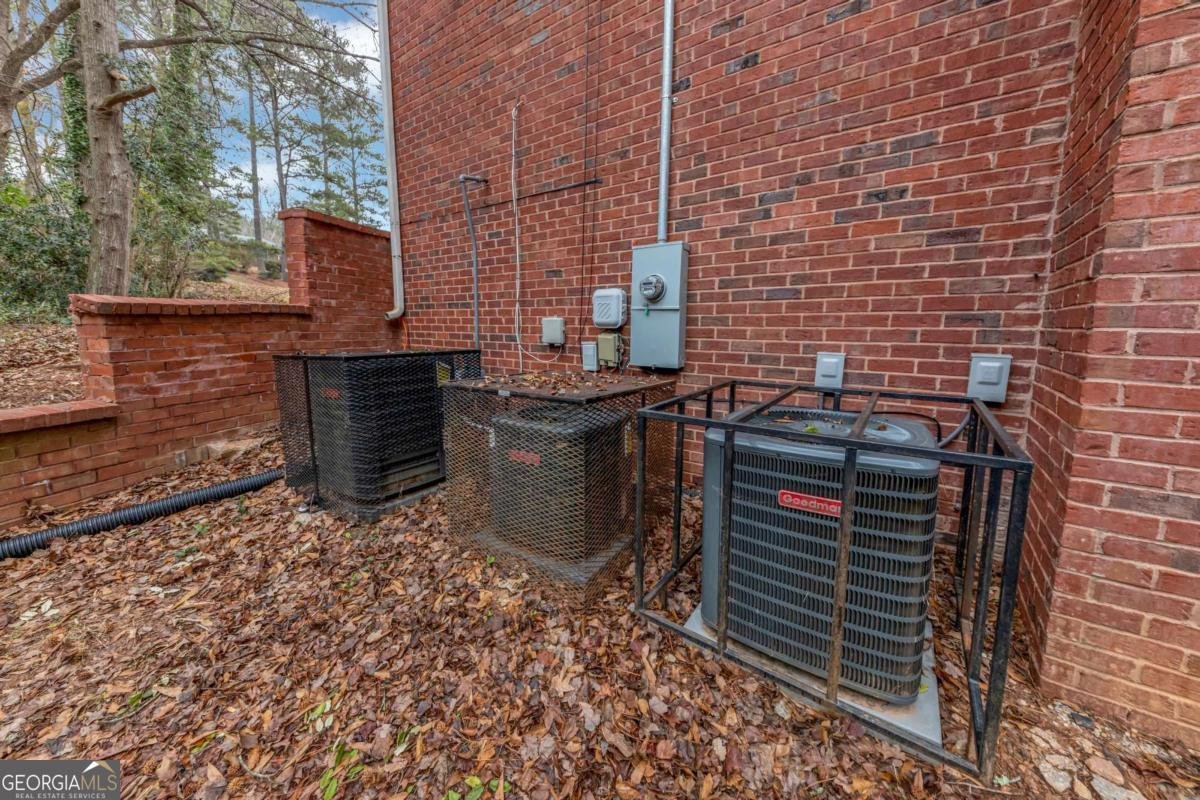 730 Pinehurst Drive Fairburn - 35