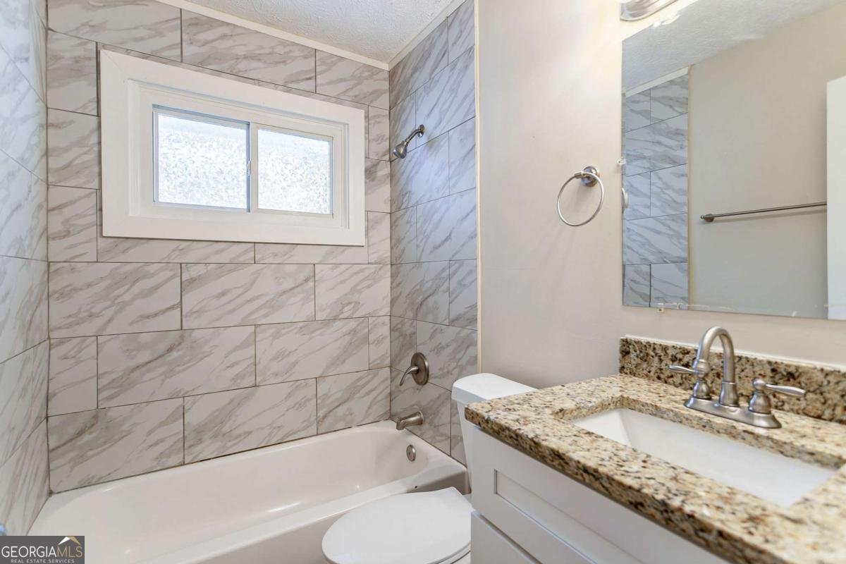 2792 Plantation Drive Atlanta - 22
