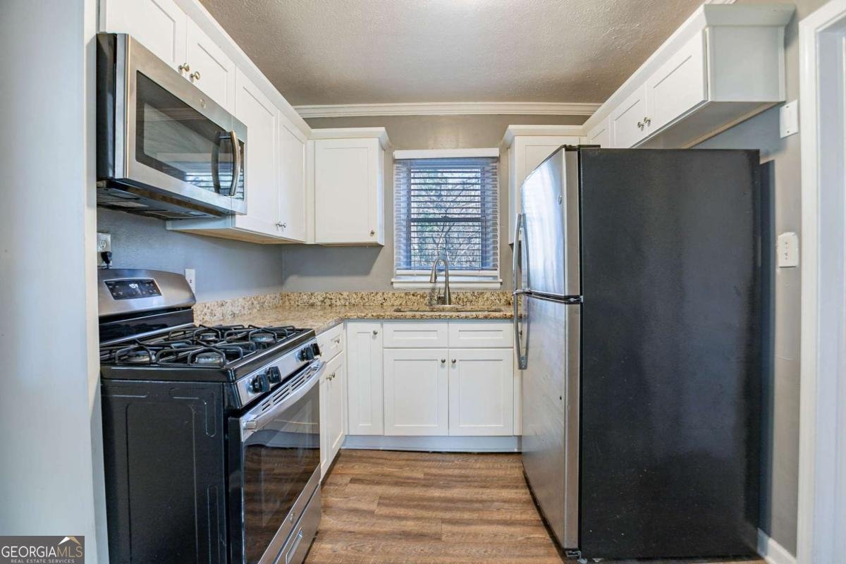 2196 Knoll Drive Decatur - 10