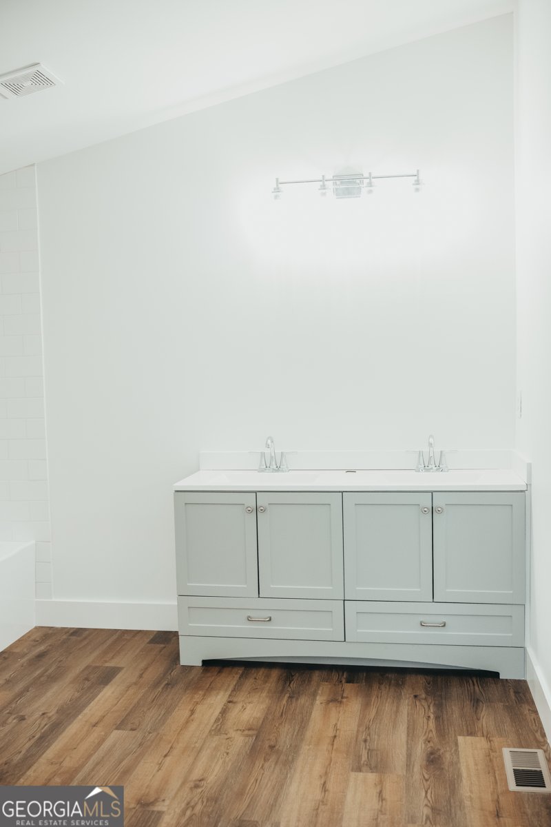 227 Spring Road Molena - 14
