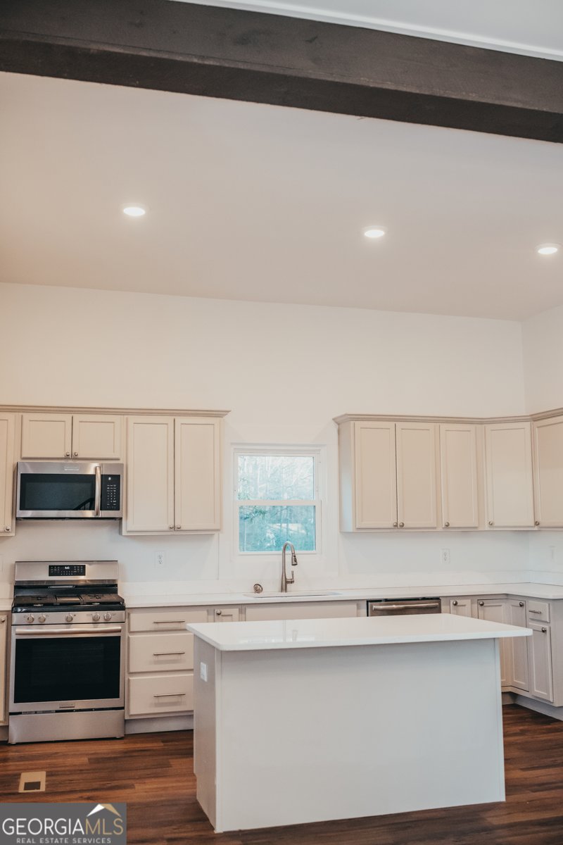 227 Spring Road Molena - 7