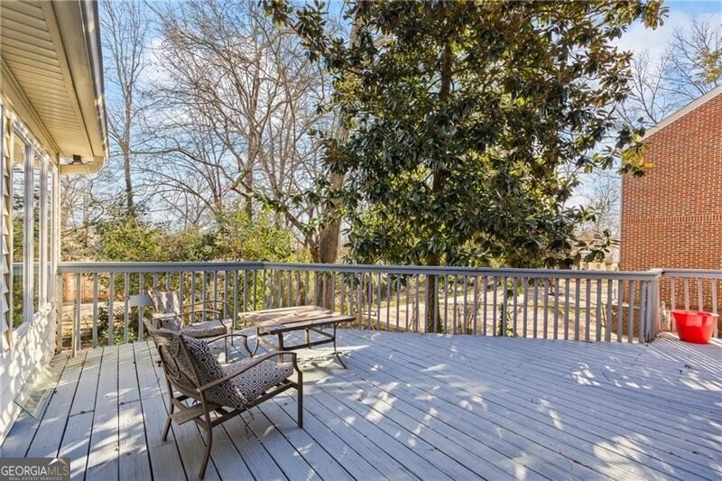 601 Ridgewood Avenue Gainesville - 70