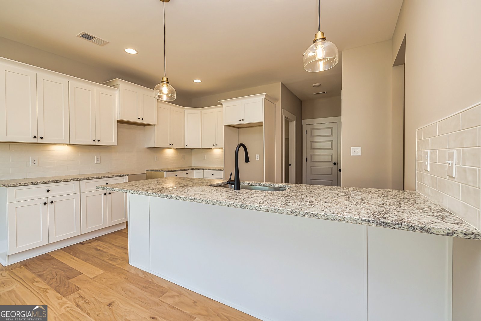 65 Oakhurst Trail Sharpsburg - 7