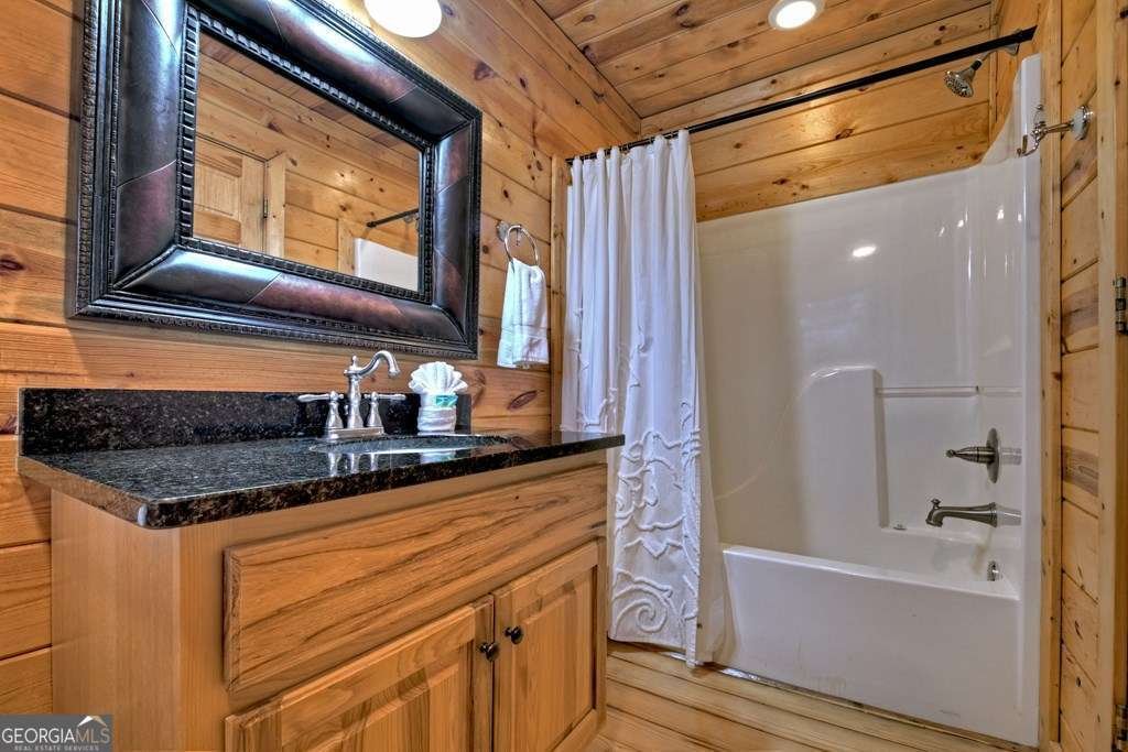 755 Brittany Drive Blue Ridge - 16