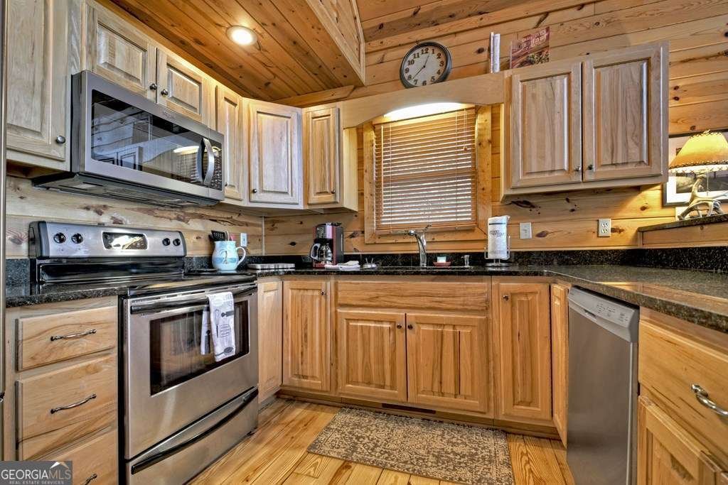 755 Brittany Drive Blue Ridge - 18