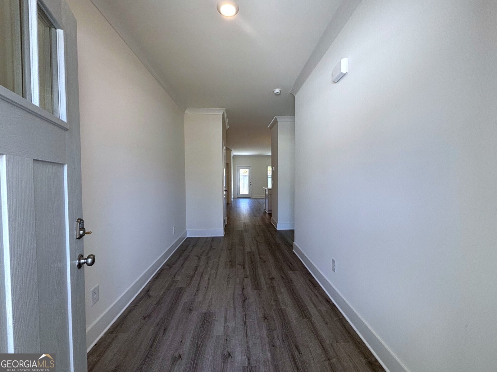 27 Village Court Cleveland - 5