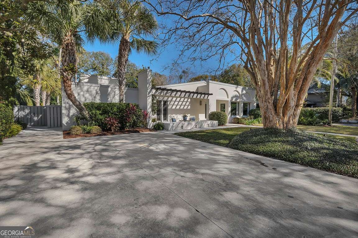 4218 Fifth Street St. Simons - 3