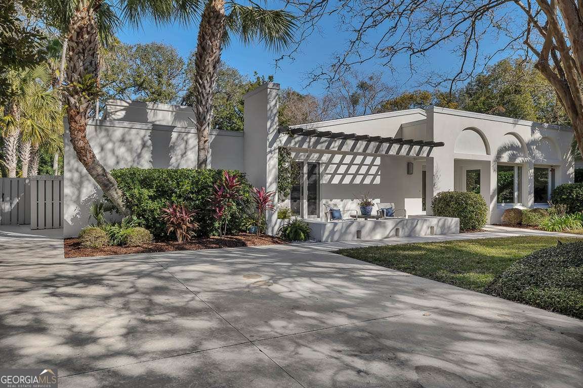 4218 Fifth Street St. Simons - 4