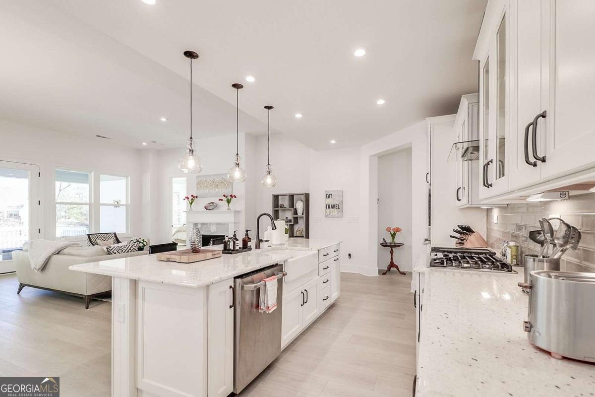 385 Huron Lane Hoschton - 16