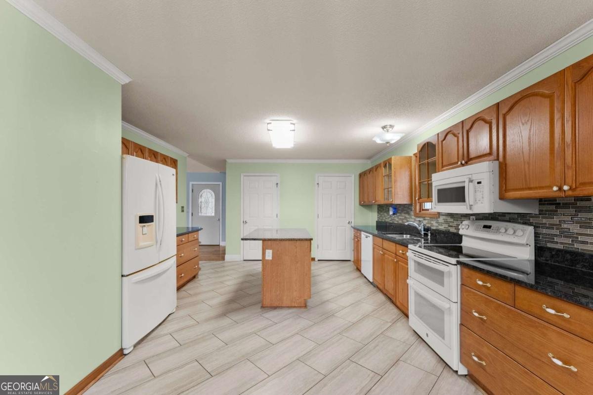 3366 Small Woods Lane Gainesville - 24