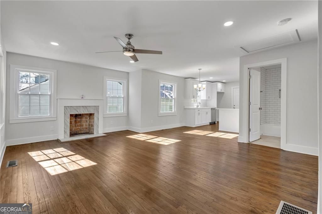 1271 Lorenzo Drive Atlanta - 4