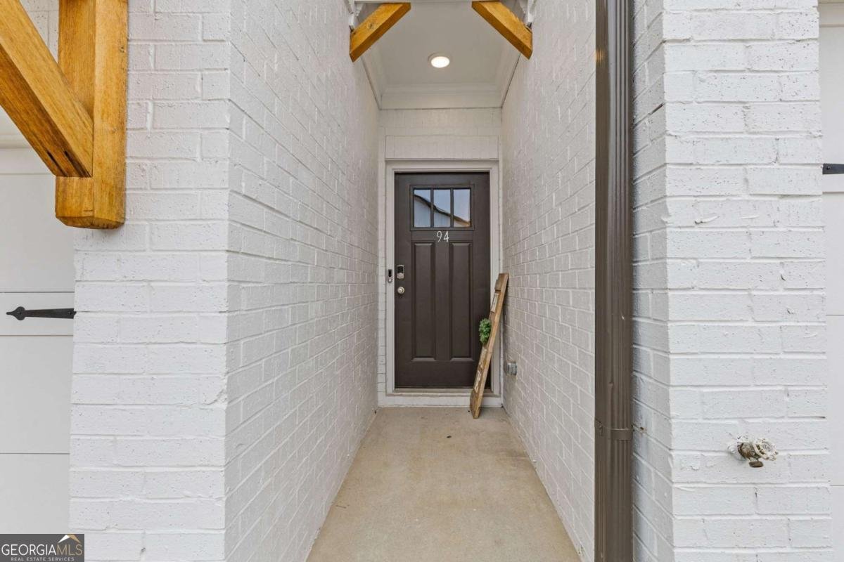 94 Garrison Drive Winder - 2