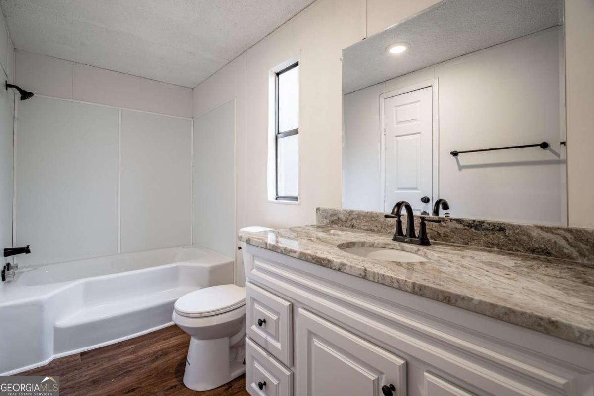 1326 Elm Circle Stockbridge - 18