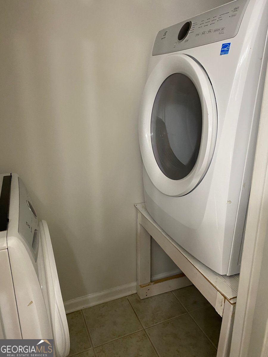 172 Sonata Circle Pooler - 35