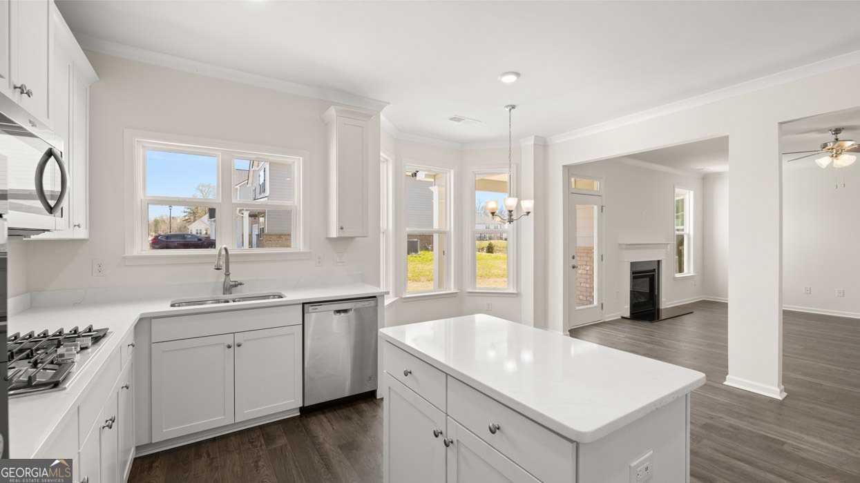 13561 Whitman Lane Covington - 14