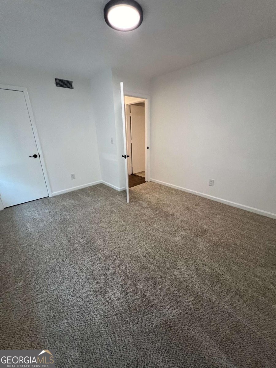 114 Jousters Lane Lawrenceville - 36