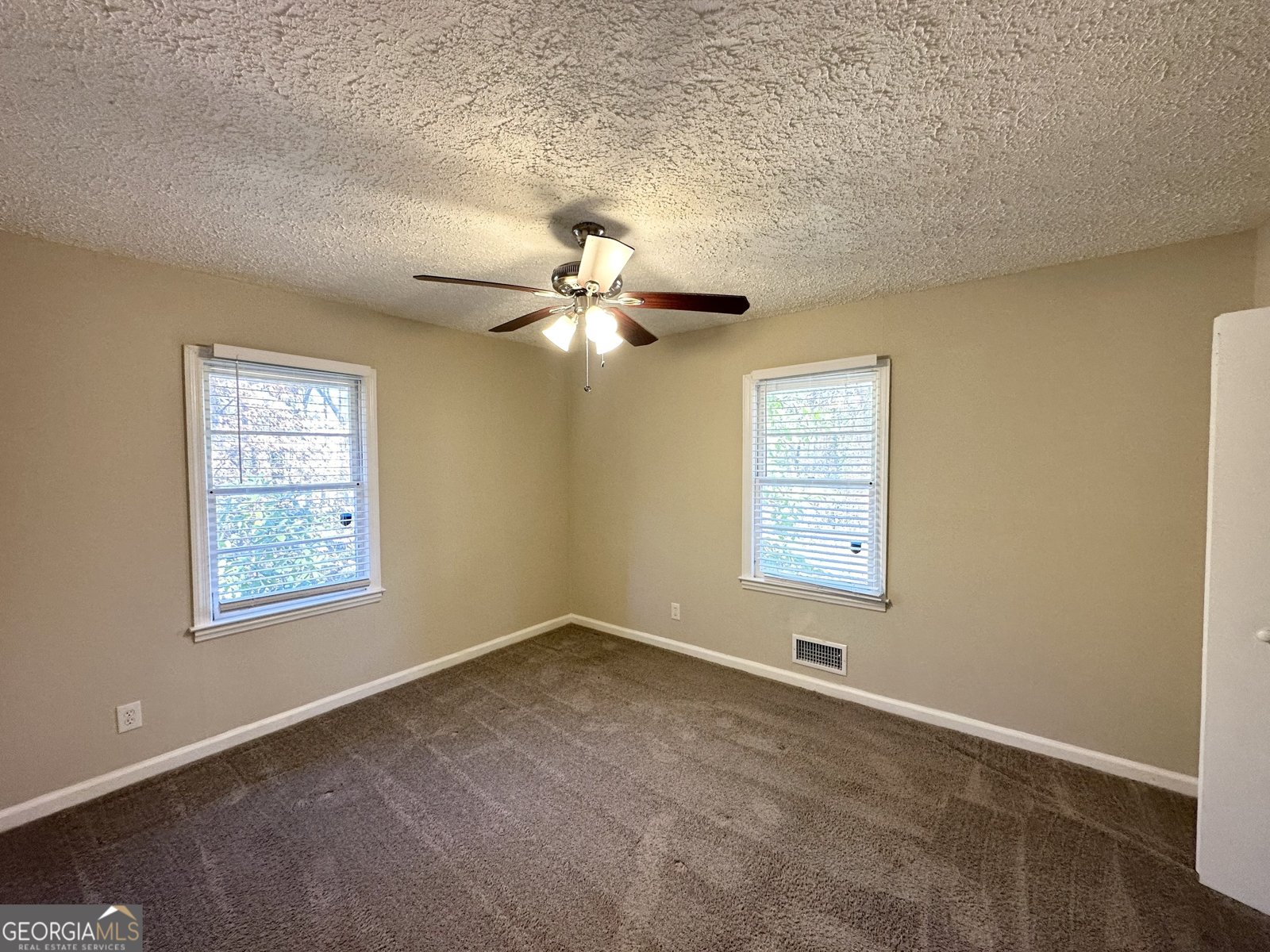 3006 Remington Street East Point - 7