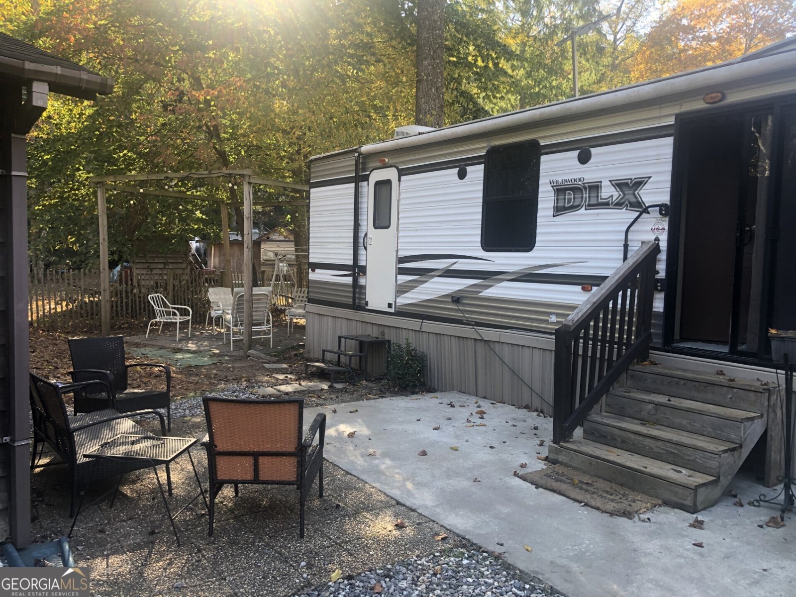 552 Riverside Drive Cleveland - 1