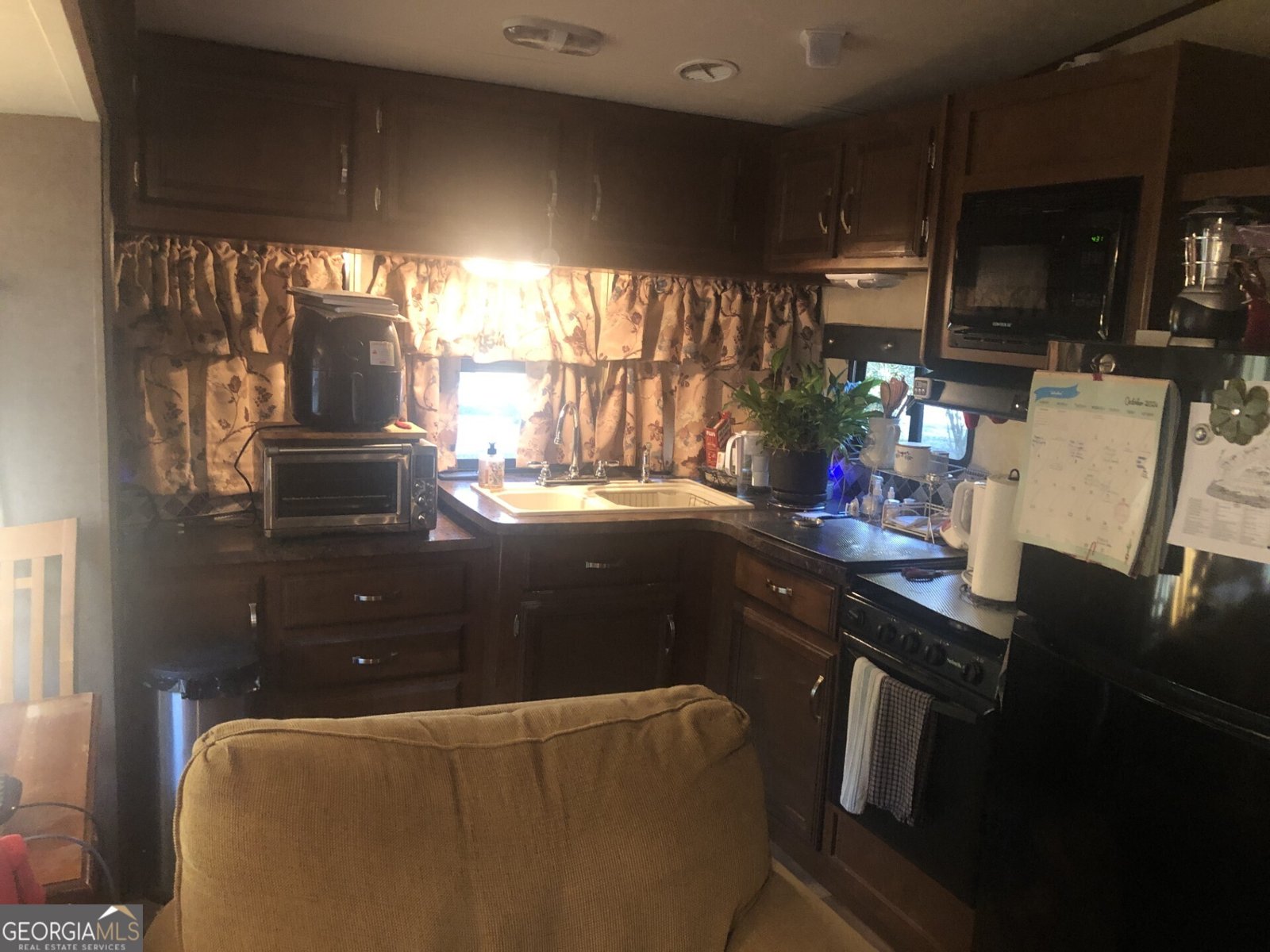 552 Riverside Drive Cleveland - 12