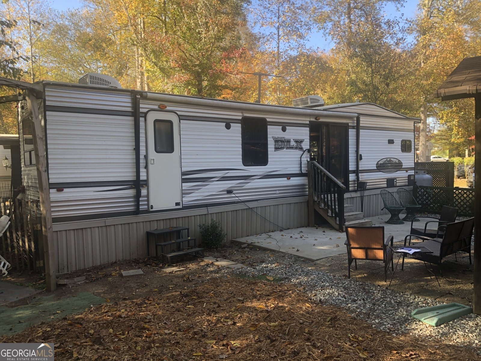 552 Riverside Drive Cleveland - 21